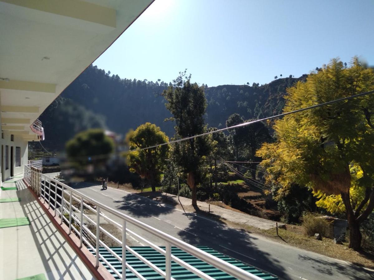 Hotel Vikram Palace Barkot Экстерьер фото